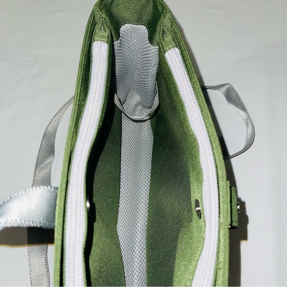 Pick Up Travel Bag - Picture 5 of 16